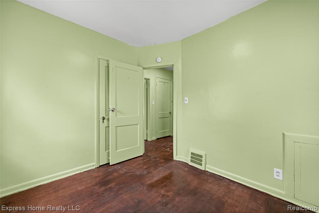 18590 Lumpkin Street, Detroit, MI 48234 — Photo 22