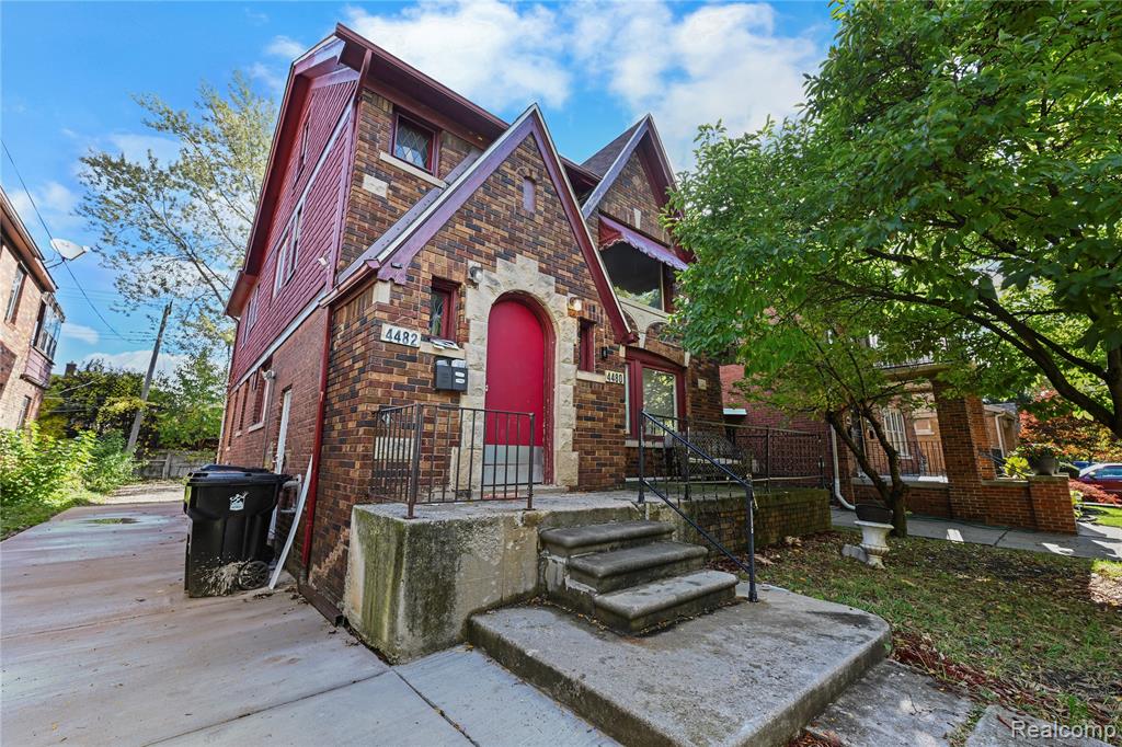 4480 YORKSHIRE Road, Detroit, MI 48224 — Photo 2