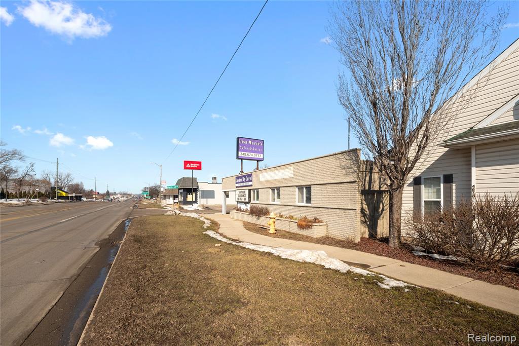 4680 Dixie Highway, Waterford, MI — Photo 24