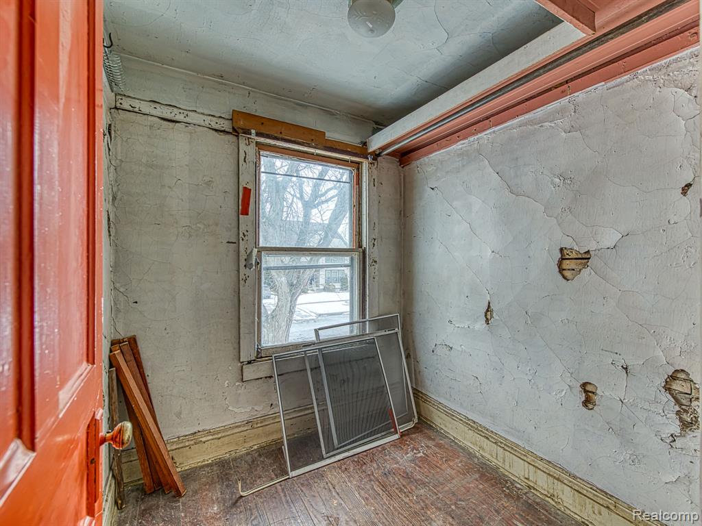 547 Pine Street, Wyandotte, MI 48192 — Photo 28