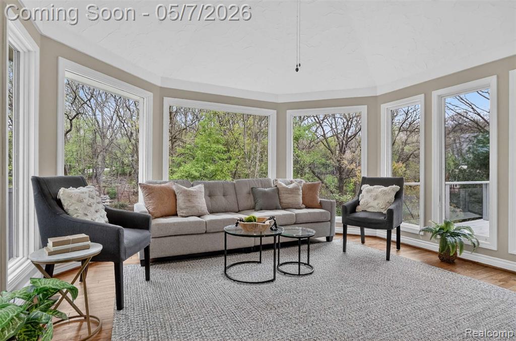 5300 Old Mill Road, Rochester, MI 48306 — Photo 17