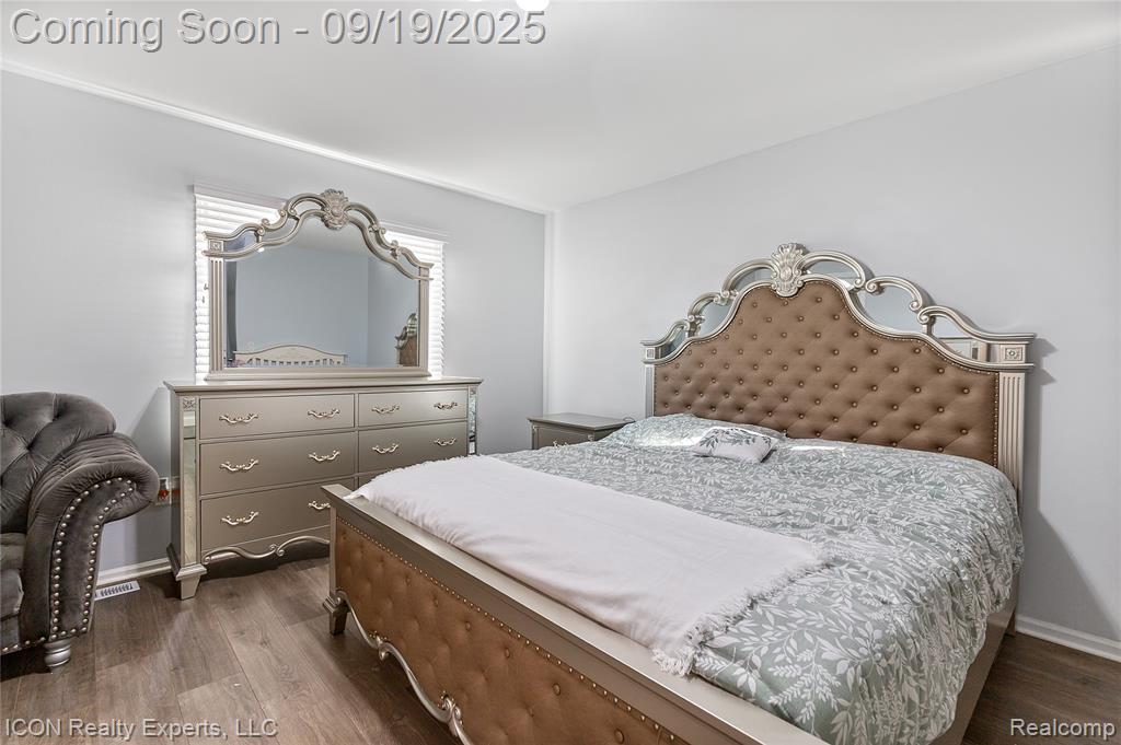 47367 Cherry Valley Drive, Macomb, MI 48044 — Photo 21