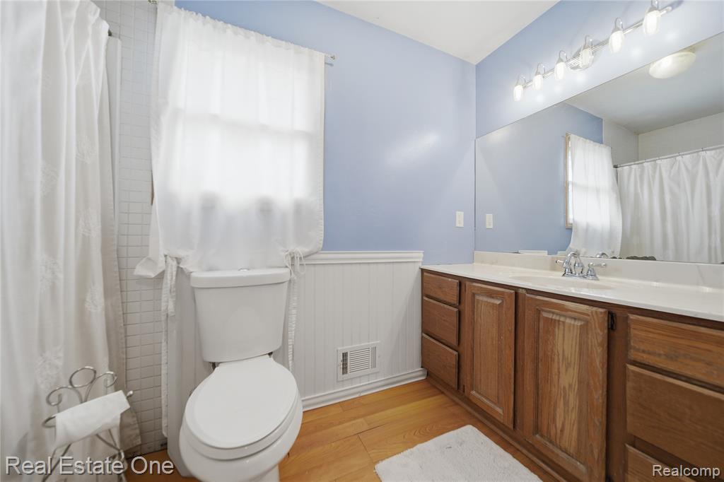 4915 E M 36, Pinckney, MI 48169 — Photo 13