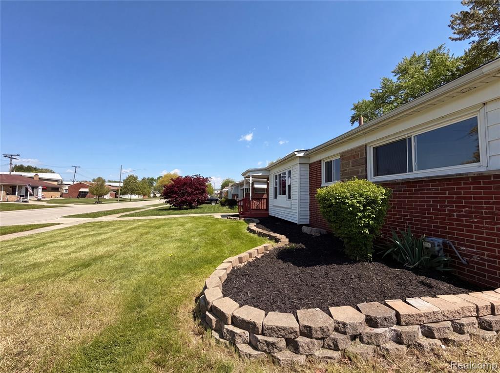 28832 Kaufman Street, Roseville, MI 48066 — Photo 14