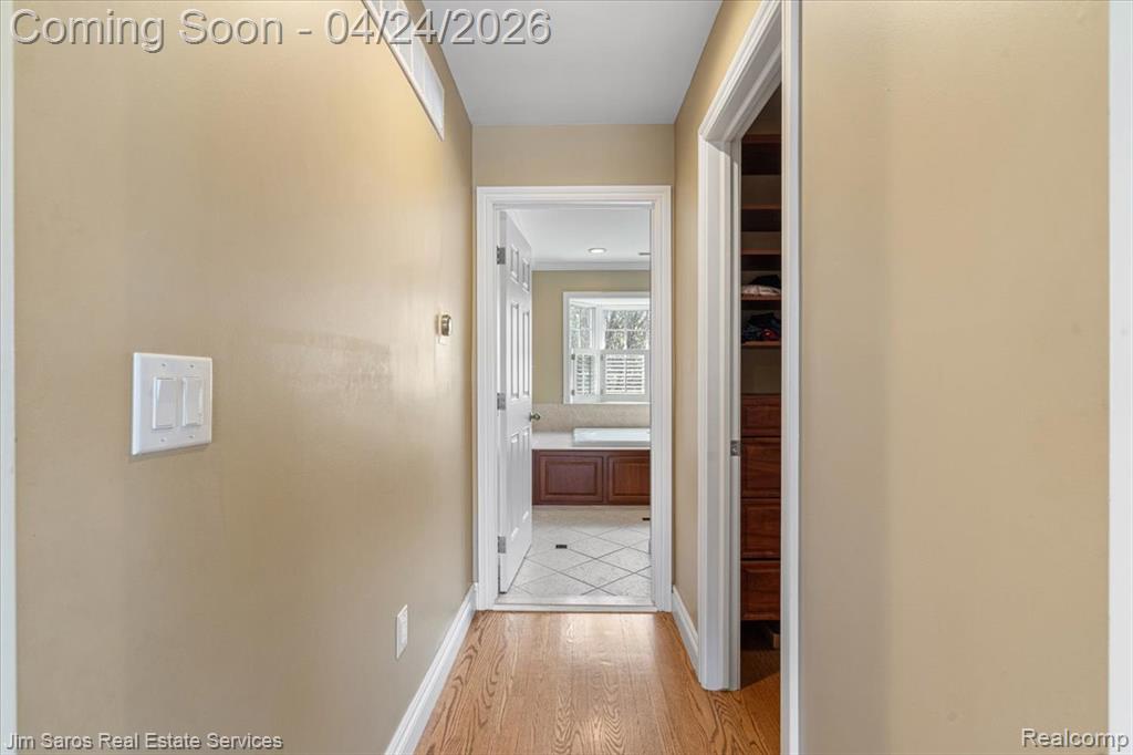 919 Cook Road, Grosse Pointe Woods, MI 48236 — Photo 17