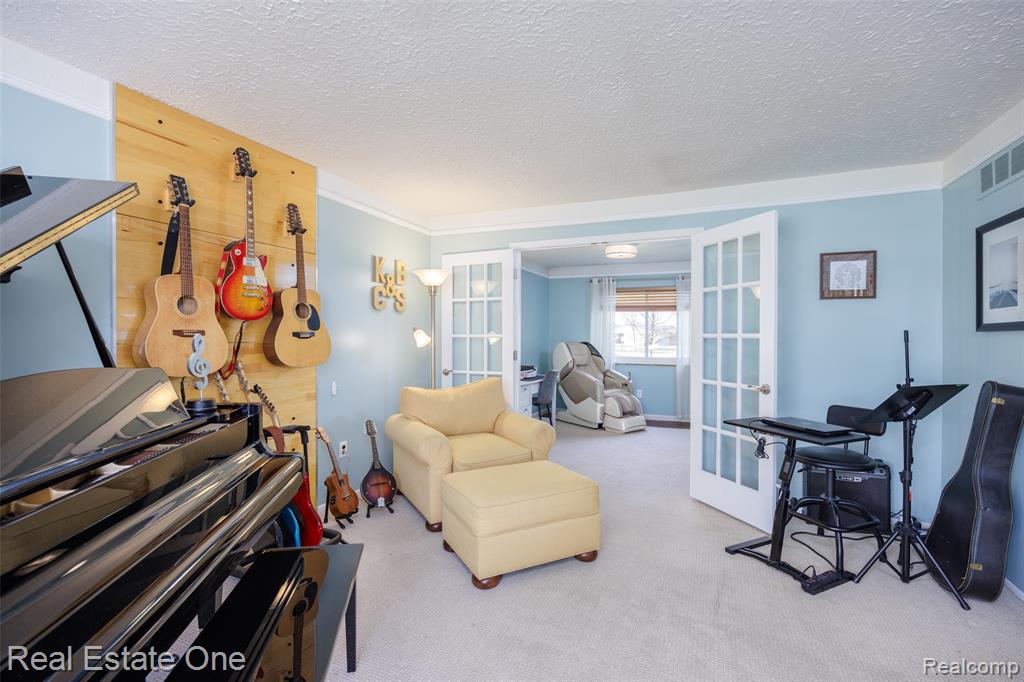 5345 Patterson Drive, Troy, MI 48085 — Photo 5
