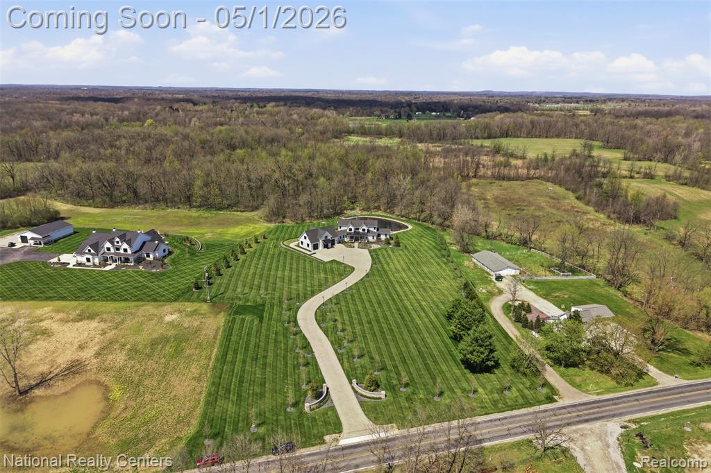 2947 7 Mile Road, South Lyon, MI 48178 — Photo 65