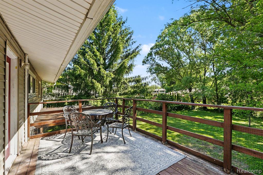 9180 Posey Drive, Whitmore Lake, MI 48189 — Photo 21