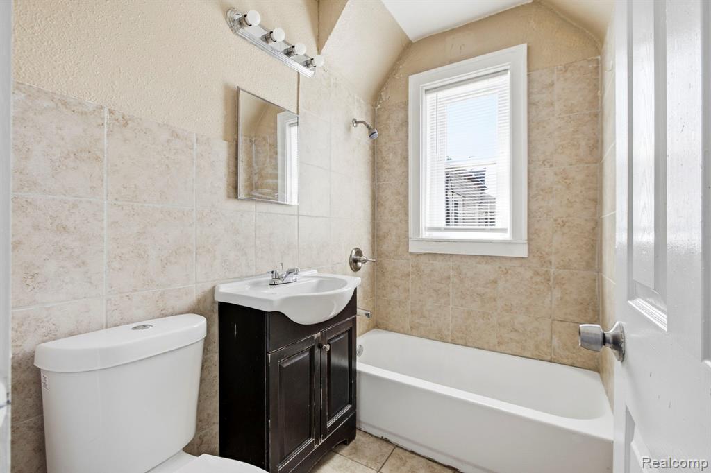 13233 La Salle Boulevard, Detroit, MI 48238 — Photo 16