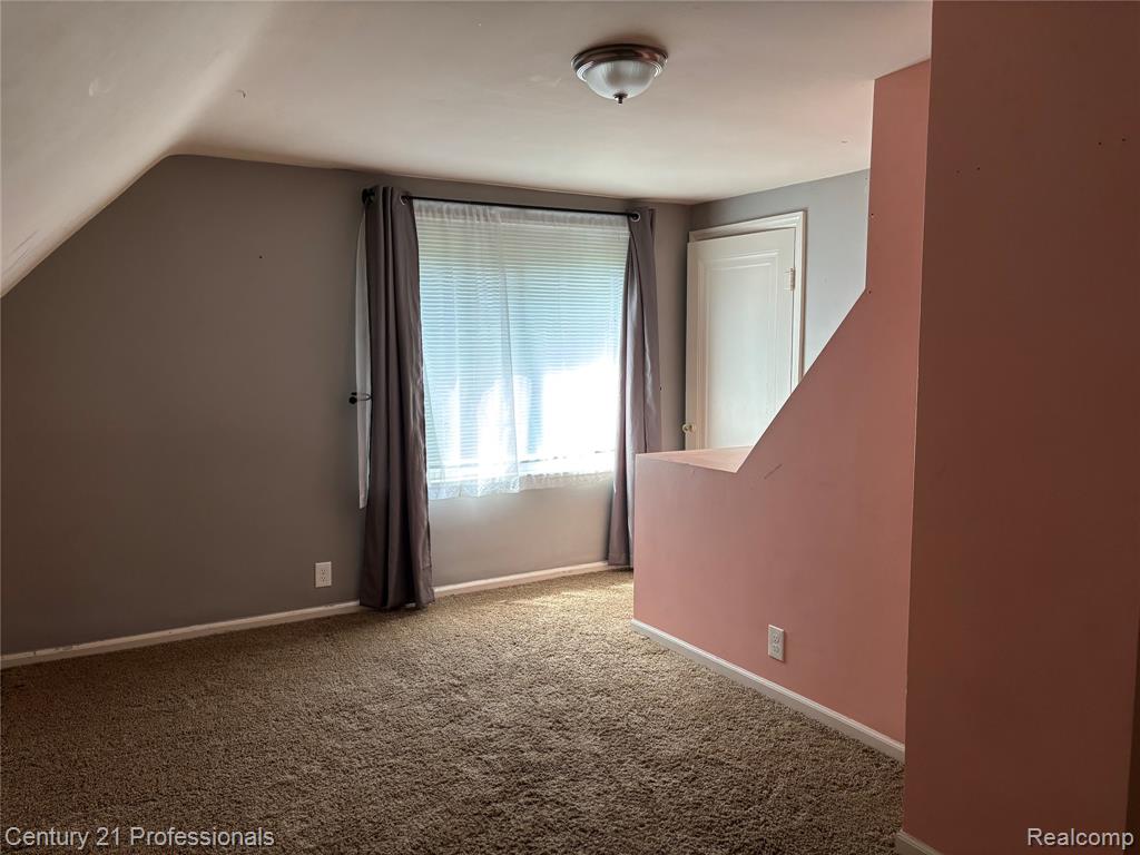 2875 Marlington Road, Waterford, MI — Photo 14