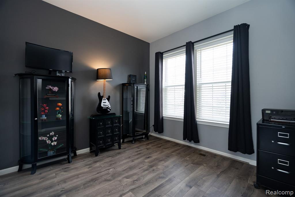 432 OTTER RUN Road, Holly, MI 48442 — Photo 18