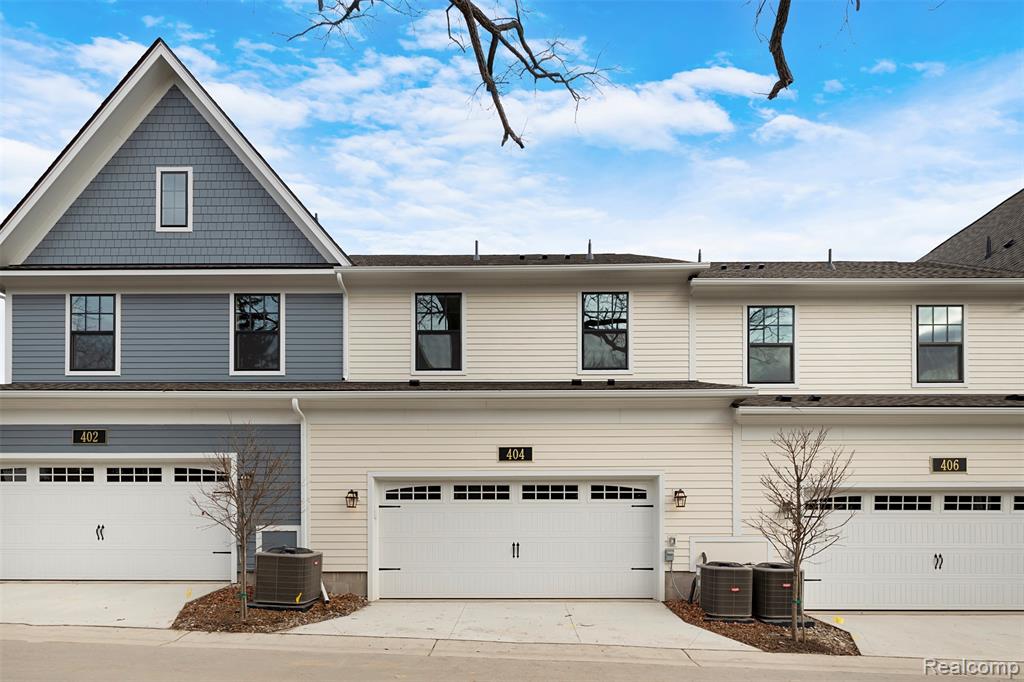 404 S Center Street, Northville, MI 48167 — Photo 2