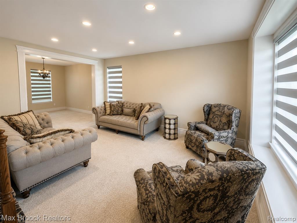 3238 Terra Court, Wixom, MI 48393 — Photo 4