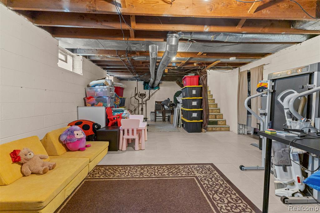 430 Nightingale Street, Dearborn, MI 48128 — Photo 17