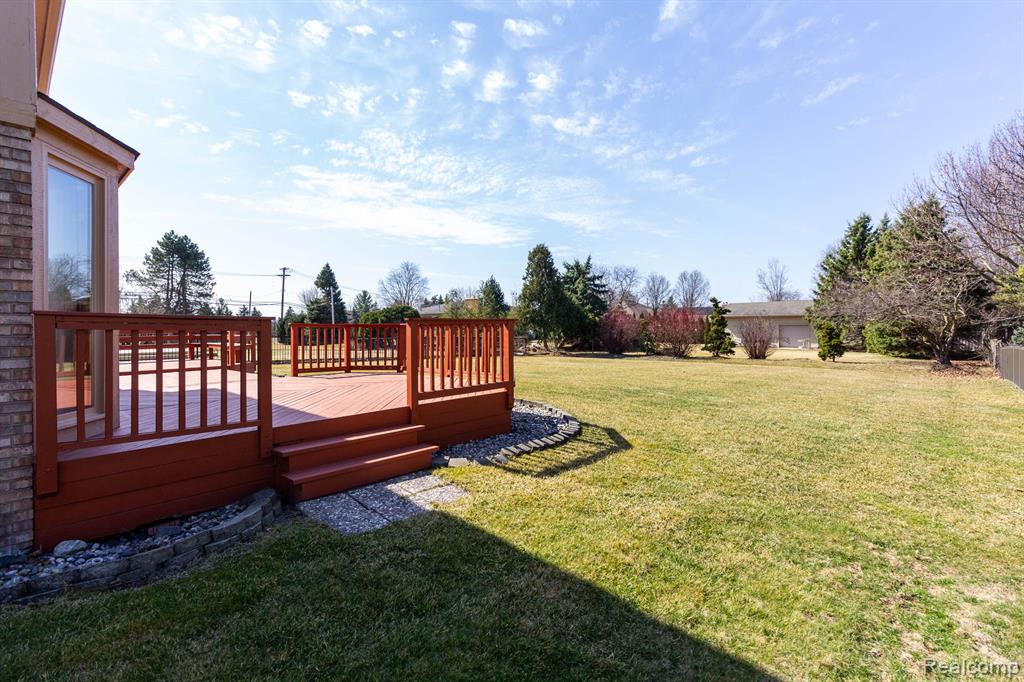53071 SPRINGHILL MEADOWS Drive, Macomb, MI 48042 — Photo 46