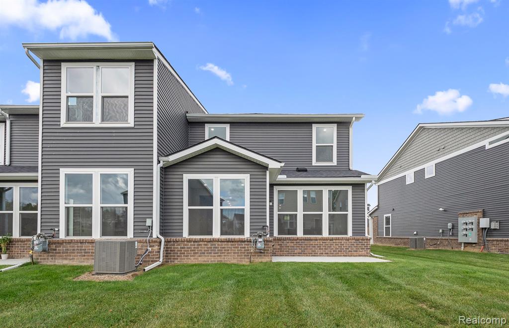 4082 NOTTINGHAM Circle, Clarkston, MI — Photo 3