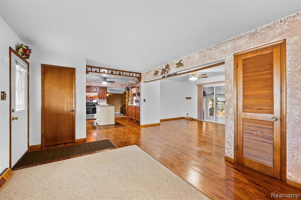 17655 Lohr Road, Sumpter, MI 48111 — Photo 35