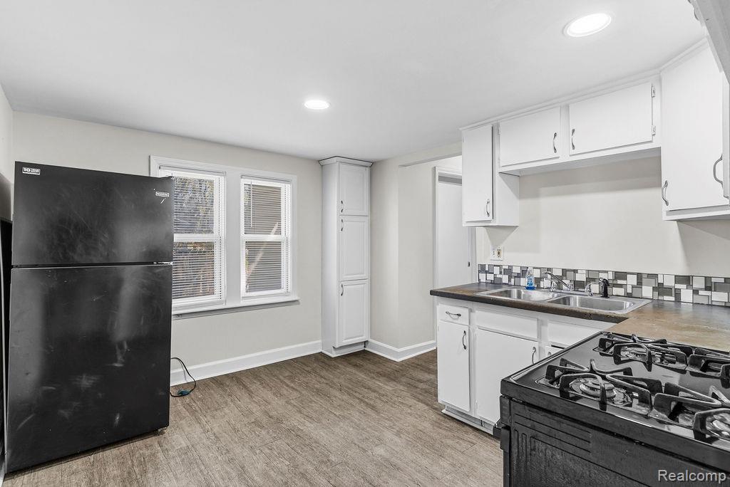 503 Bloomfield Avenue, Pontiac, MI 48341 — Photo 15