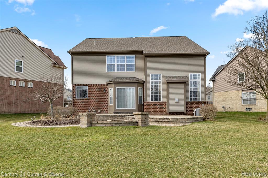 50034 VENICE Court, Northville, MI — Photo 38