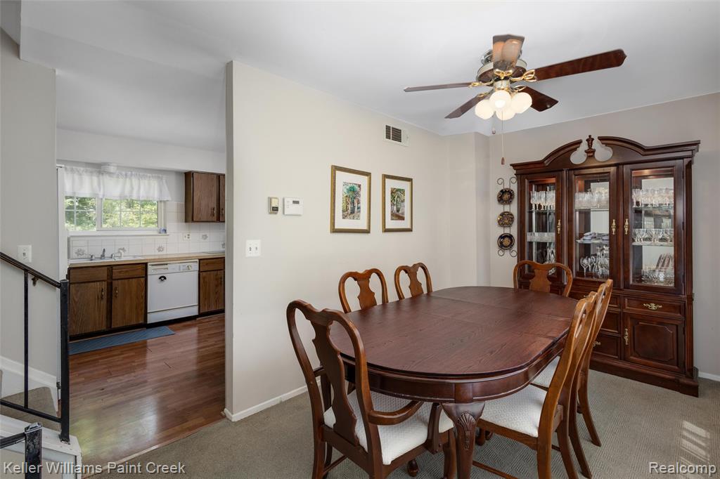 5778 NEW MEADOW Drive, Ypsilanti, MI 48197 — Photo 12