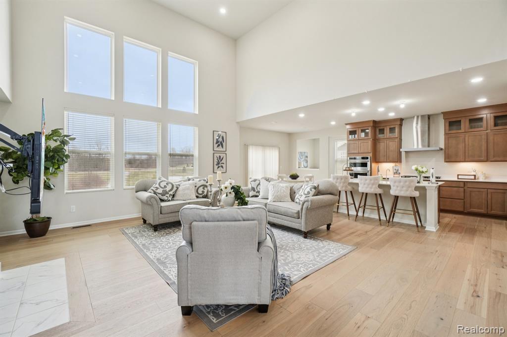 22820 Martin Road, South Lyon, MI 48178 — Photo 17