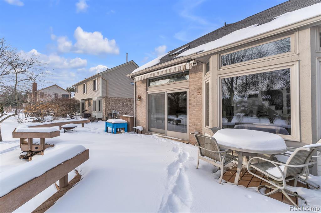 48123 Covington Court, Canton, MI, 48187