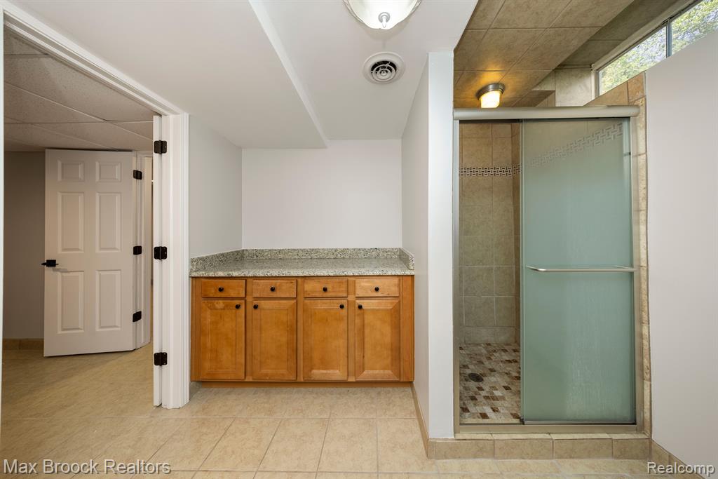 4520 STONY RIVER Drive, Bloomfield Hills, MI — Photo 56