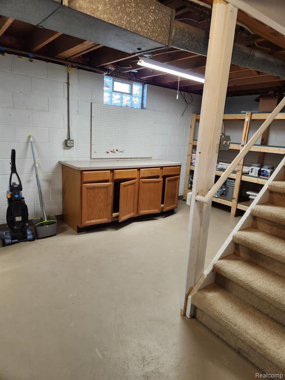 501 VIRGINIA Avenue, East Lansing, MI 48823 — Photo 17