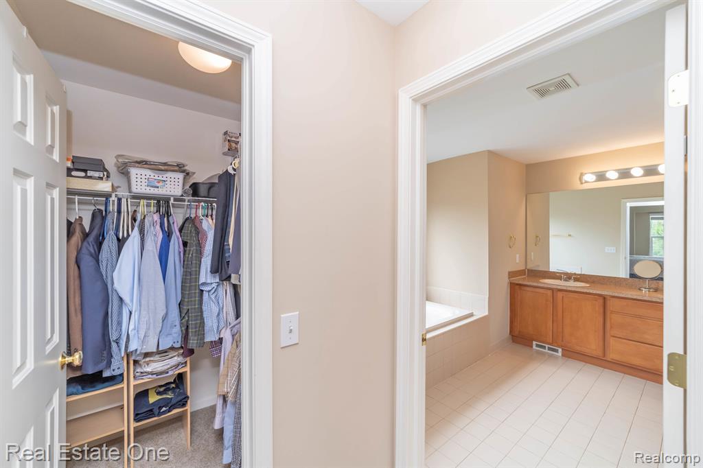 17017 BOULDER Drive, Northville, MI 48168 — Photo 55