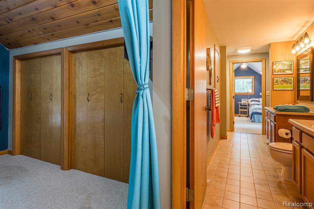 4649 Queens Way, Gladwin, MI 48624 — Photo 24