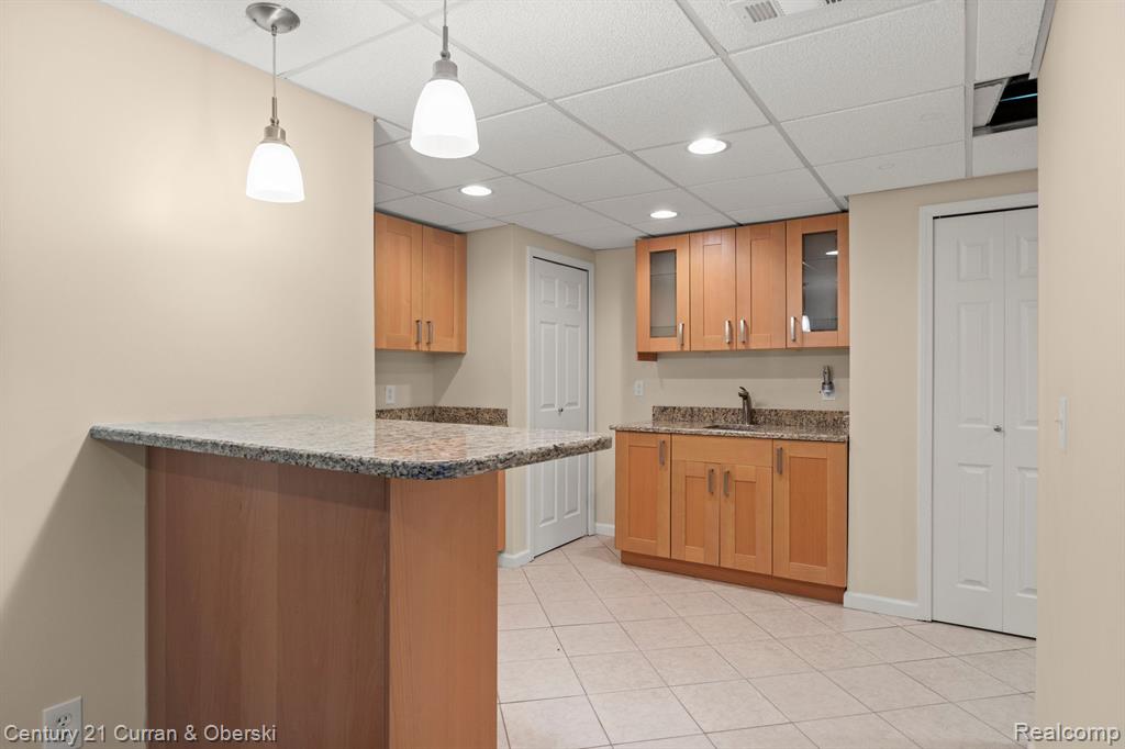 41665 CHARLESTON Lane, Novi, MI 48377 — Photo 41