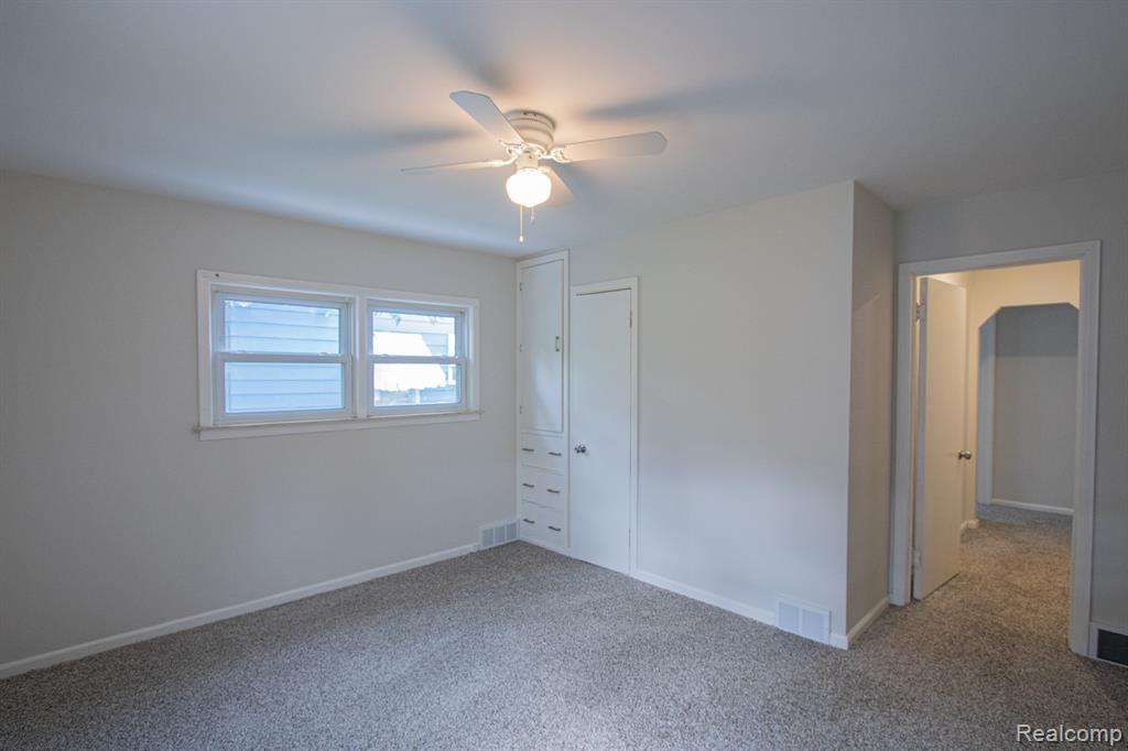 6219 Plainview Avenue, Detroit, MI 48228 — Photo 12