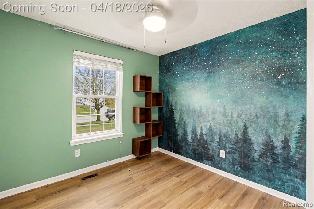 702 Dewars Street, Howell, MI 48843 — Photo 14