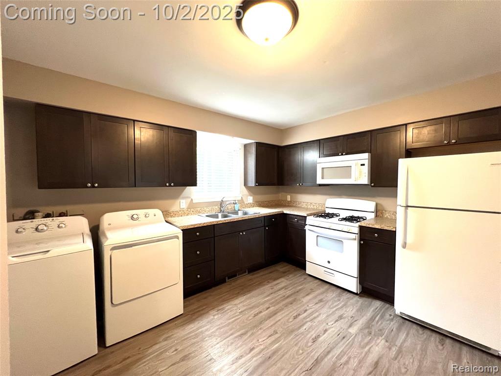 9097 Garfield Drive, Whitmore Lake, MI 48189 — Photo 6