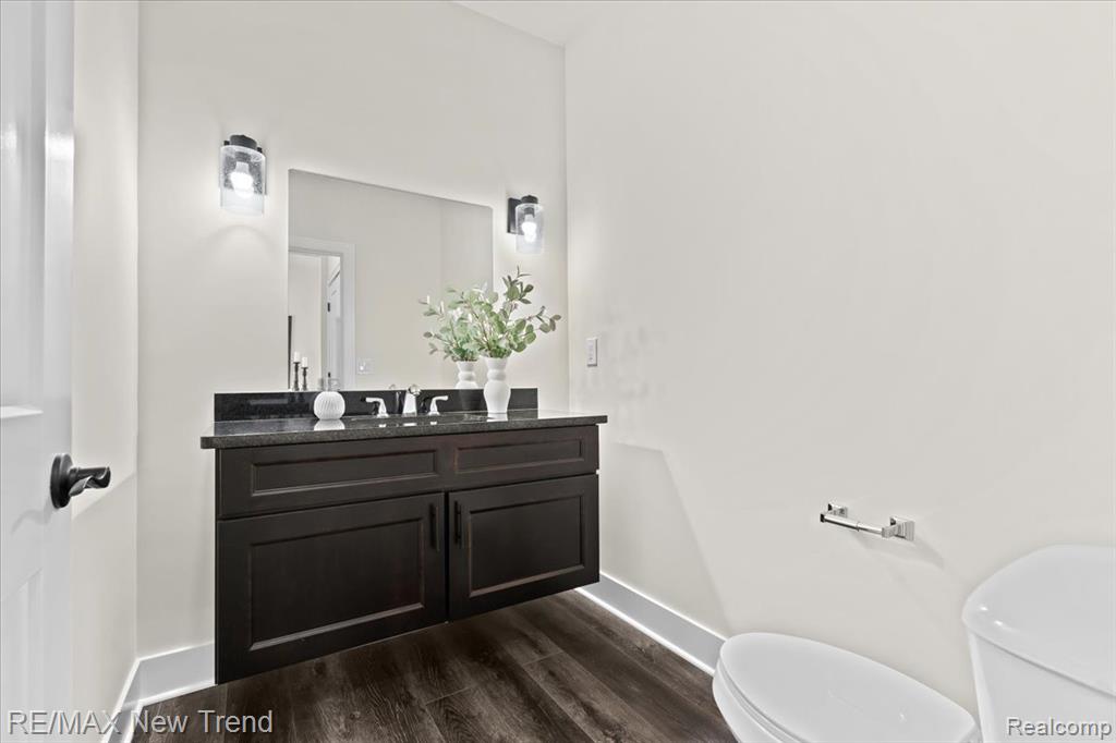 2406 Madison Street, Wixom, MI 48393 — Photo 14