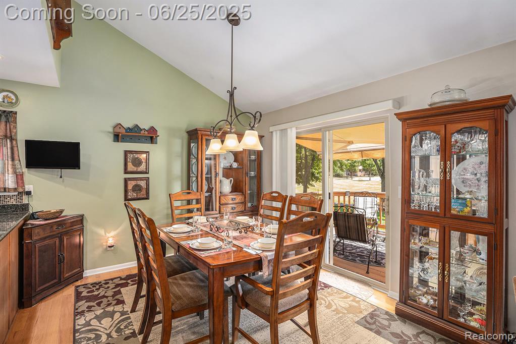 50062 LEXINGTON Avenue E, Shelby Twp, MI 48317 — Photo 4