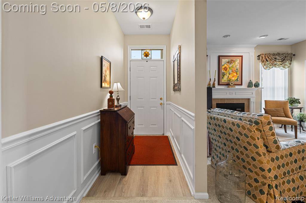 2185 Leighton Drive, Shelby Twp, MI 48317 — Photo 4