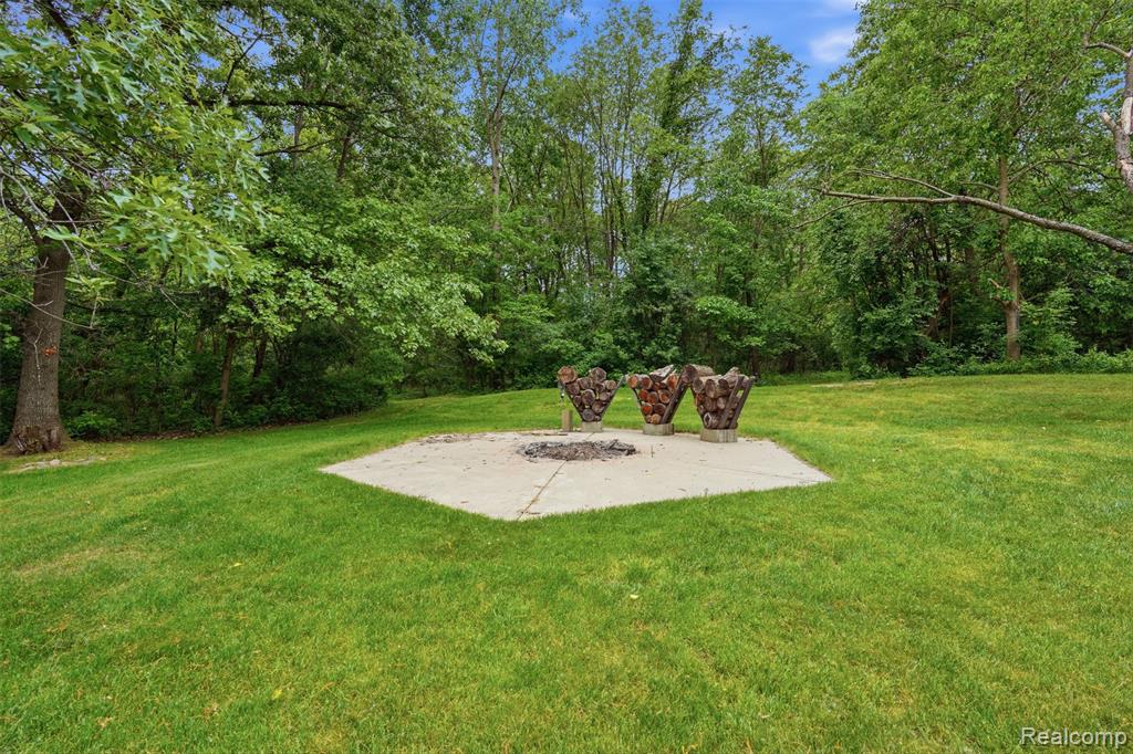 27967 Galien Drive, South Lyon, MI 48178 — Photo 66