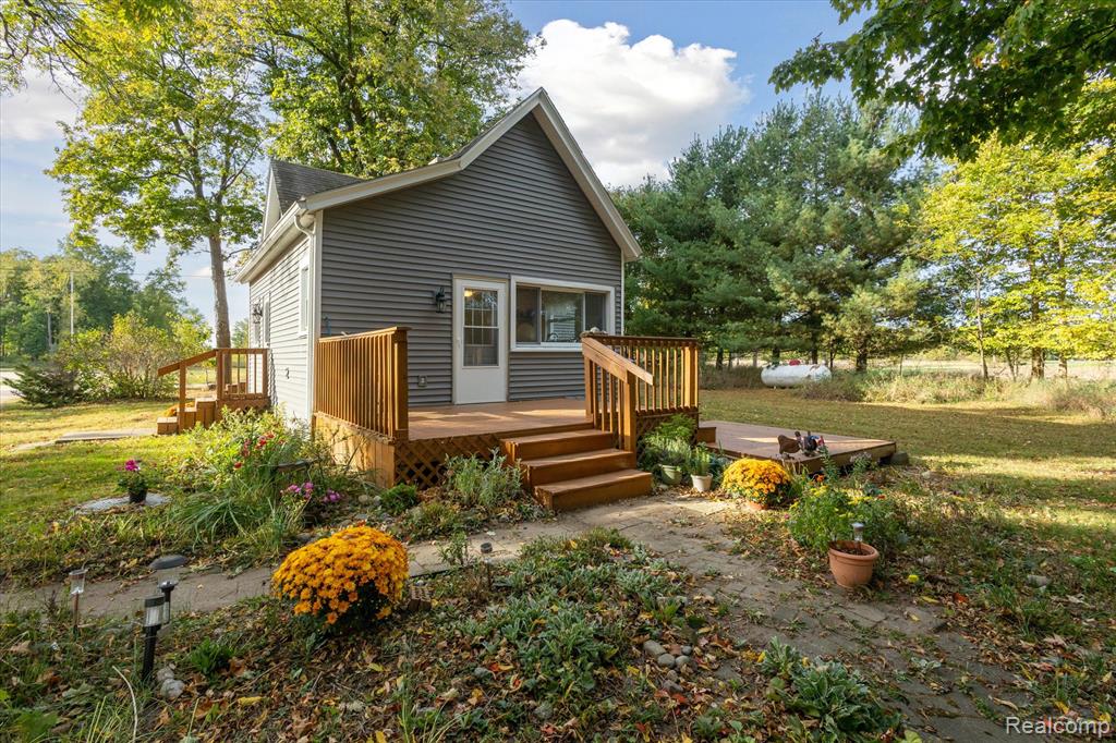 674 Beech Highway, MI 48813 — Photo 32