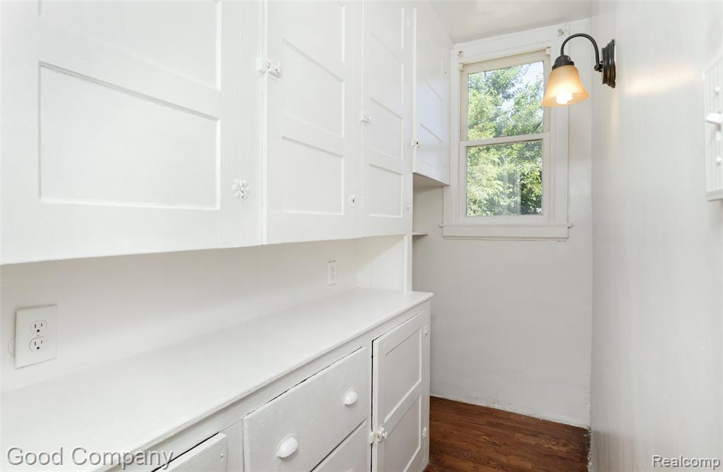 7380 WOODROW WILSON Street, Detroit, MI 48206 — Photo 5