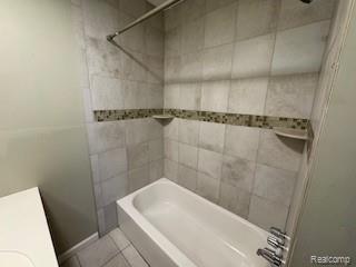 79 E MAHAN Avenue, Hazel Park, MI 48030 — Photo 8