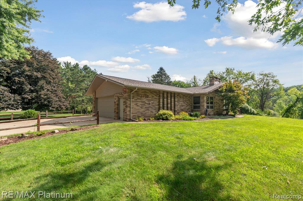 3200 Patterson Lake Road Road, Pinckney, MI 48169 — Photo 26