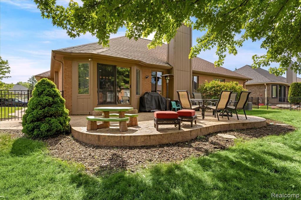 51965 Sequoya Drive, Macomb, MI 48042 — Photo 32