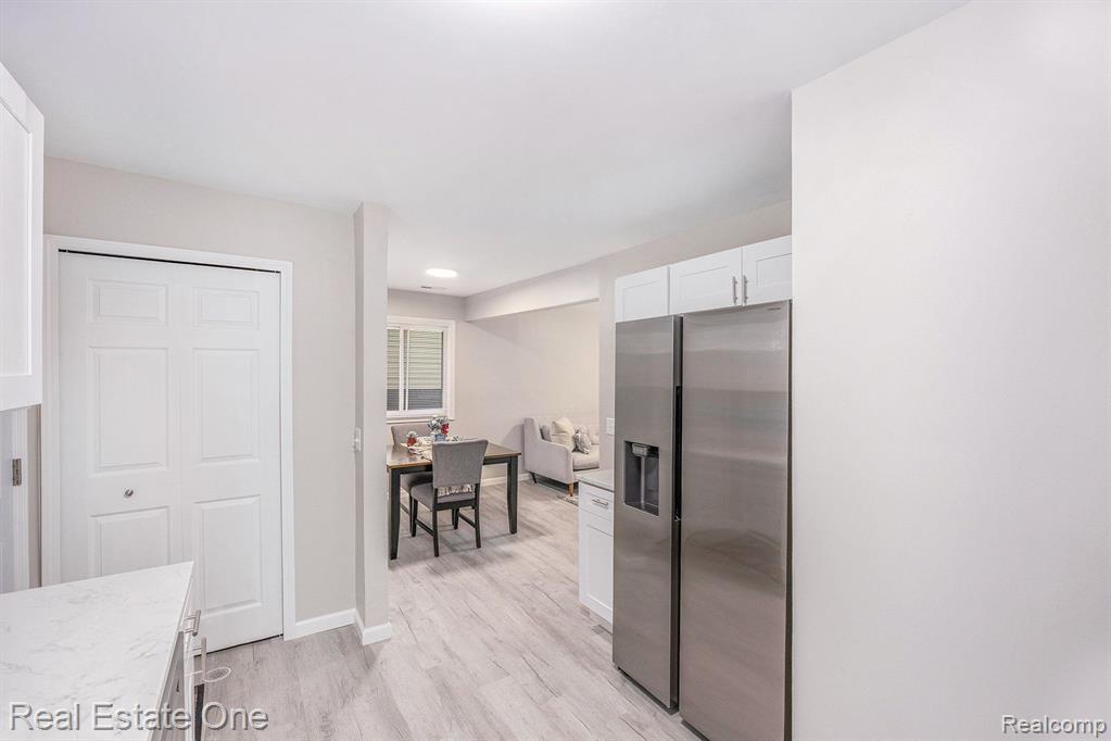430 4th Avenue, Pontiac, MI 48340 — Photo 10