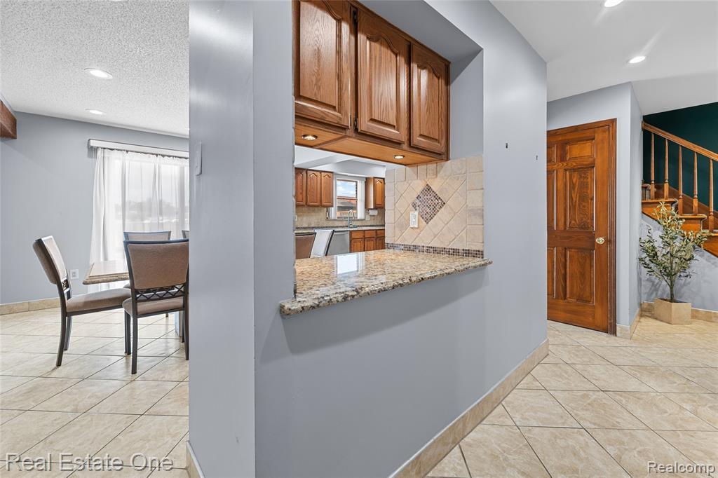 17300 Timothy Drive, Southgate, MI 48195 — Photo 16
