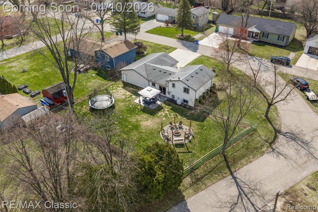 484 W Beechdale Street, Commerce Twp, MI 48382 — Photo 35