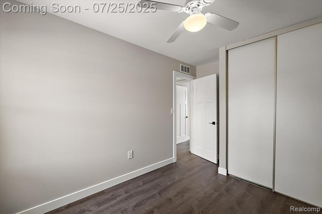 39869 Village Wood Lane, Novi, MI — Photo 25