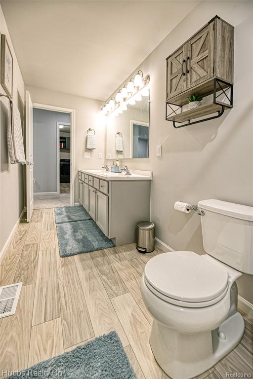 7340 Westminster Circle, Grand Blanc, MI 48439 — Photo 51