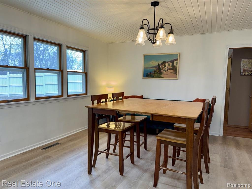 7075 YARMY Drive, Swartz Creek, MI 48473 — Photo 13