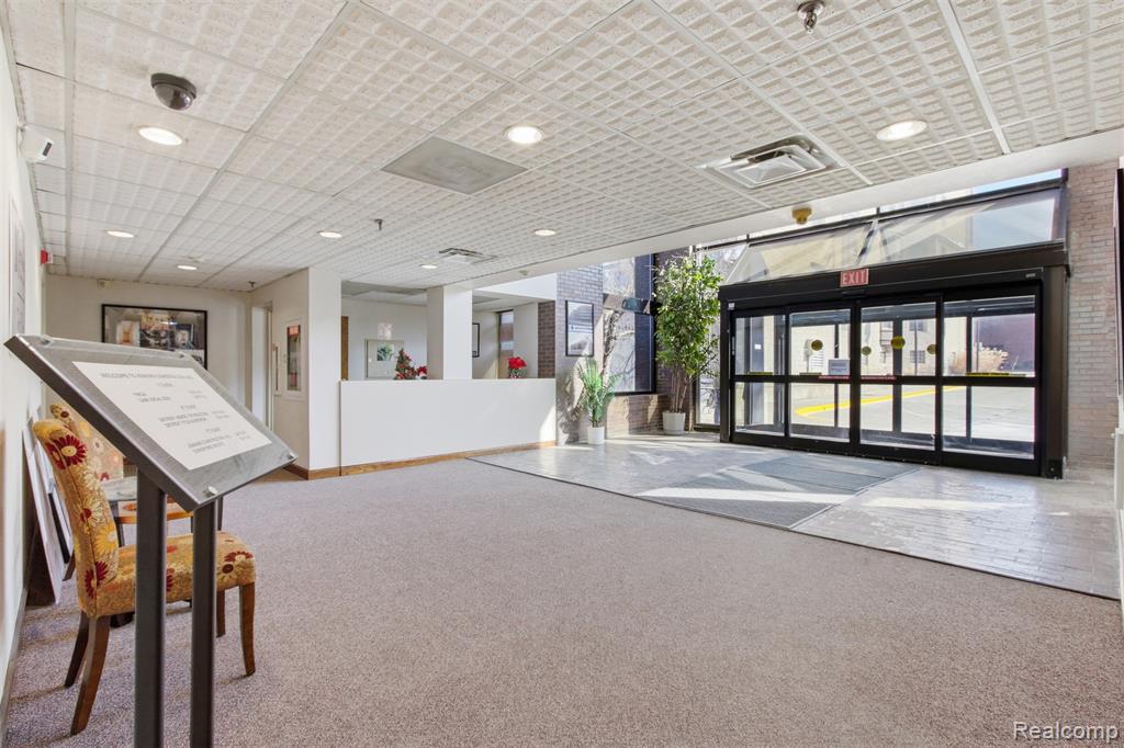 985 E Jefferson, Detroit, MI 48207 — Photo 4